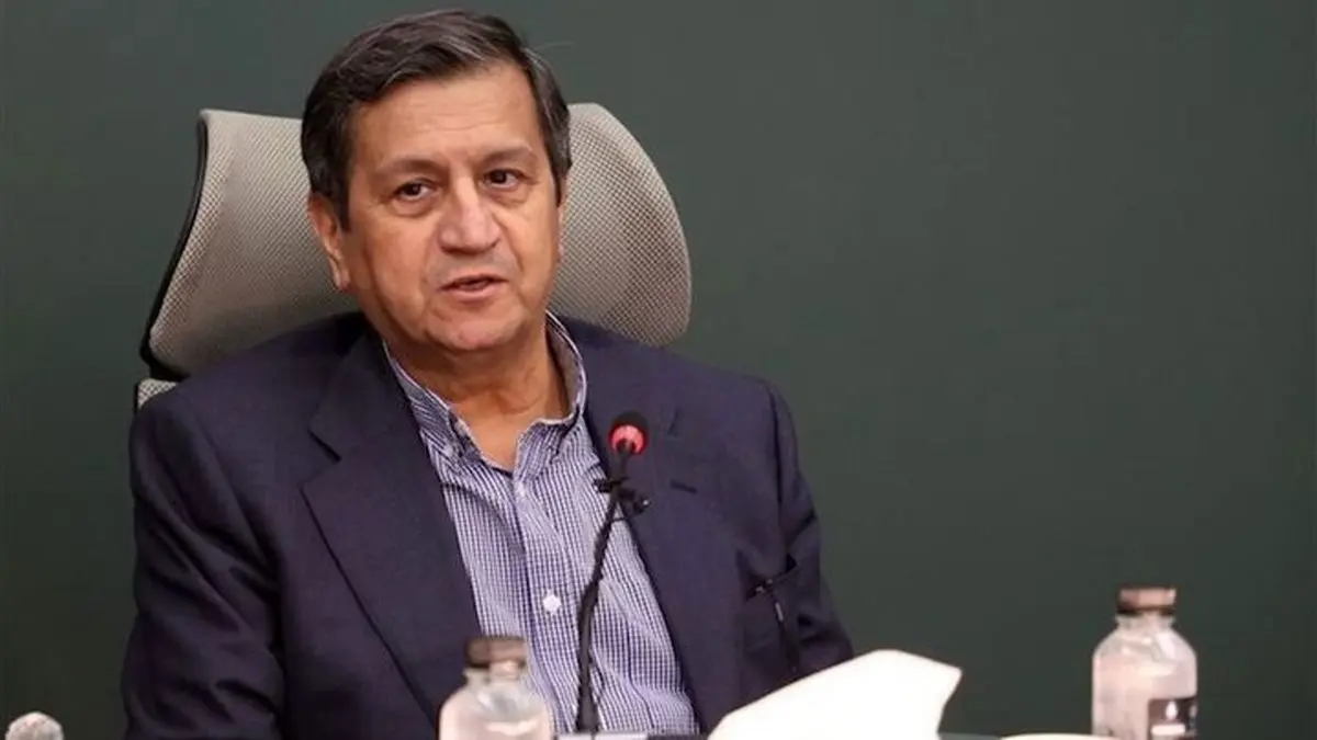 توصیه به پزشکیان: وفاق بازی را کنار بگذارید و پشت همتی بایستید |پایداریچی ها فتنه خواهند کرد