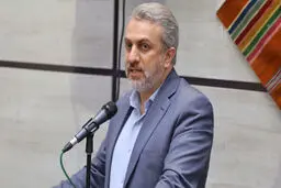 
نماینده مجلس: اگر واردات خودرو آزاد نشود، وزیر صنعت را استیضاح می‌کنیم
