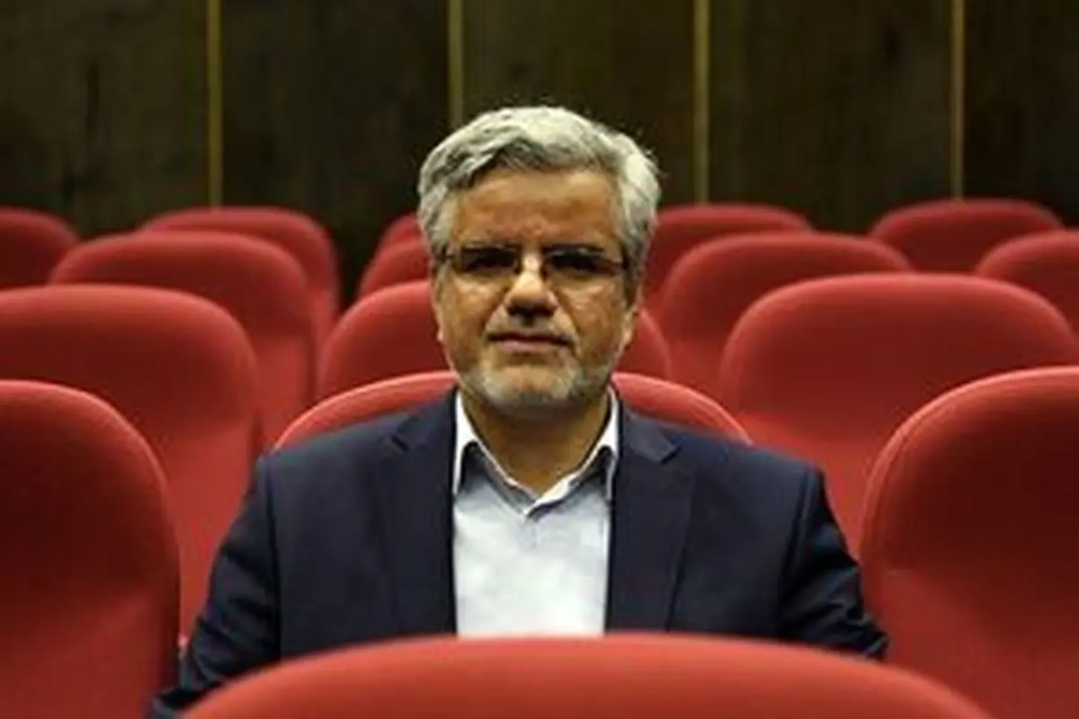 حاشیه های محمود صادقی تمامی ندارد 