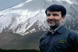 قتل دردناک جنگلبان توسط زمین خواران + ویدئو 
