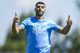 آزمون، طارمی و عابدزاده نامزد بهترین لژیونر هفته آسیا + عکس