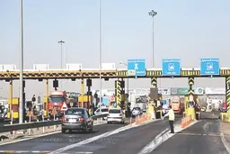 بازگشت موقتی باجه‌های عوارضی | ۲۰‌درصد کاربران جاده، عوارض الکترونیکی خود را پرداخت کردند
