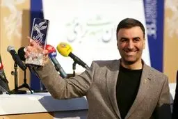رونمایی از سیمرغ بلورین ساخت ایران / در نشست سی و هشتمین جشنواره فیلم فجر چه گذشت؟ 