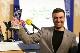 رونمایی از سیمرغ بلورین ساخت ایران / در نشست سی و هشتمین جشنواره فیلم فجر چه گذشت؟ 