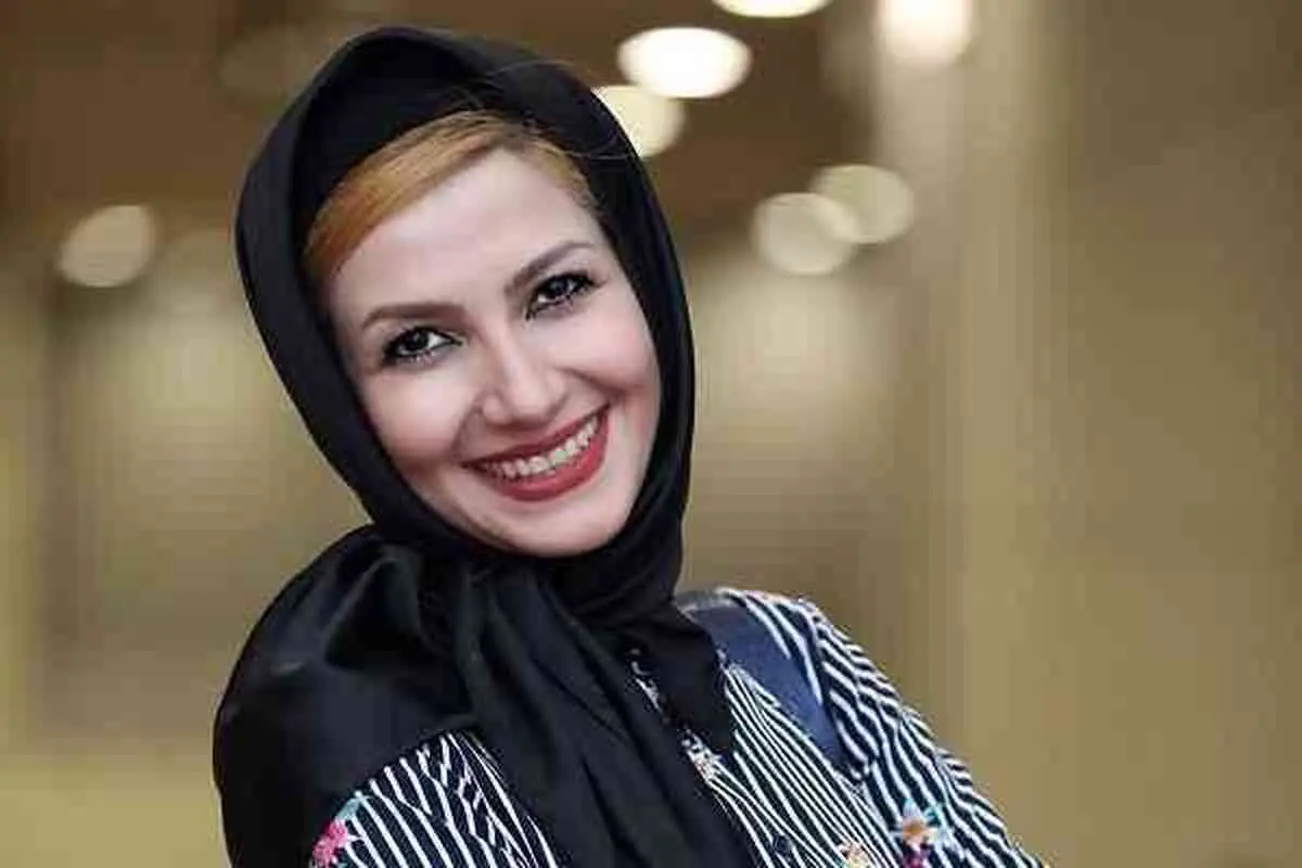 عکس‌های پس از خروج از ایران خاله شادونه لو رفت! | این خانم همان ملیکا زارعی مجری کودک معروف است؟