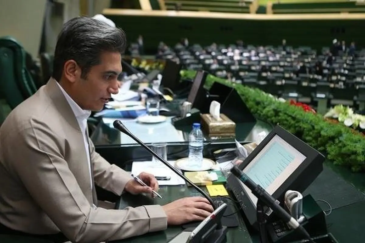 فتحی: امکان بازگشت به محدودیت‌های کرونایی همچون گذشته وجود ندارد