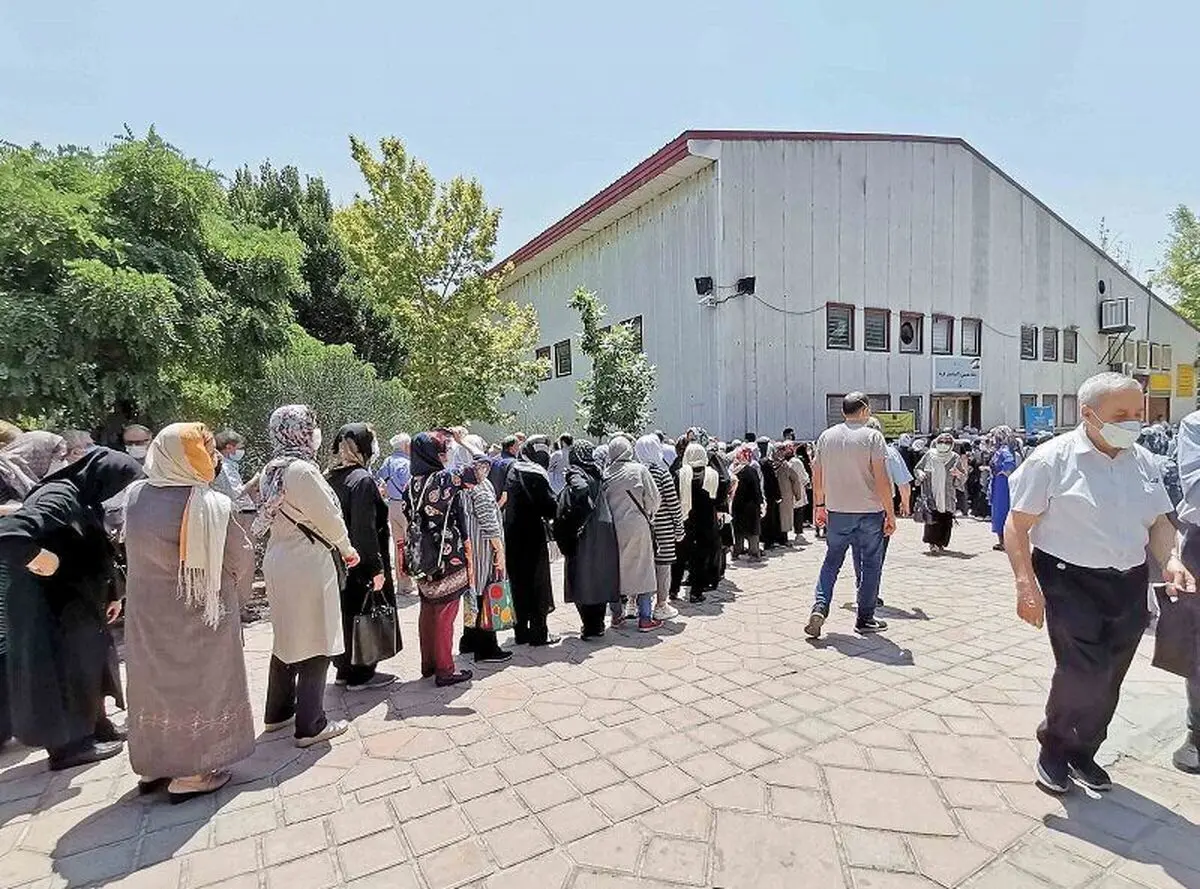 
هر ۶ تا ۹ ماه یکبار، باید واکسن کرونا بزنید
