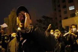 اعتراضات و آشفتگی در چین اقتصاد کل دنیا را بهم ریخت! 