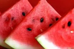  خواص بی نظیر آب هندوانه در سلامتی بدن