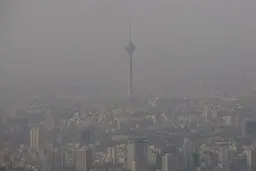  تهران در حصار دود | وضعیت بنفش آلودگی هوا در منطقه ۱۹ تهران!