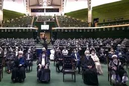حضورگزینه ی احتمالی وزارت امور خارجه دولت سیزدهم در مراسم تحلیف +عکس