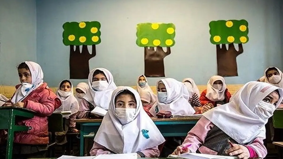 استفاده ۵۵درصدی از ماسک در شرایط اُمیکرونی |  ۶ چالش‌ پرخطرِ کرونایی در مدارس
