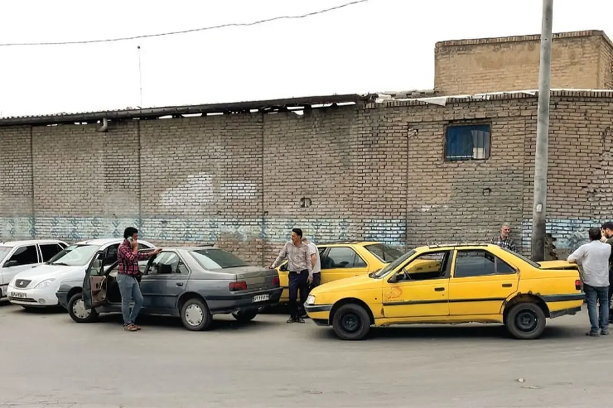 تاکسی یا مسافربر شخصی؟ | این پرسش، معضل رانندگان تهرانی است
