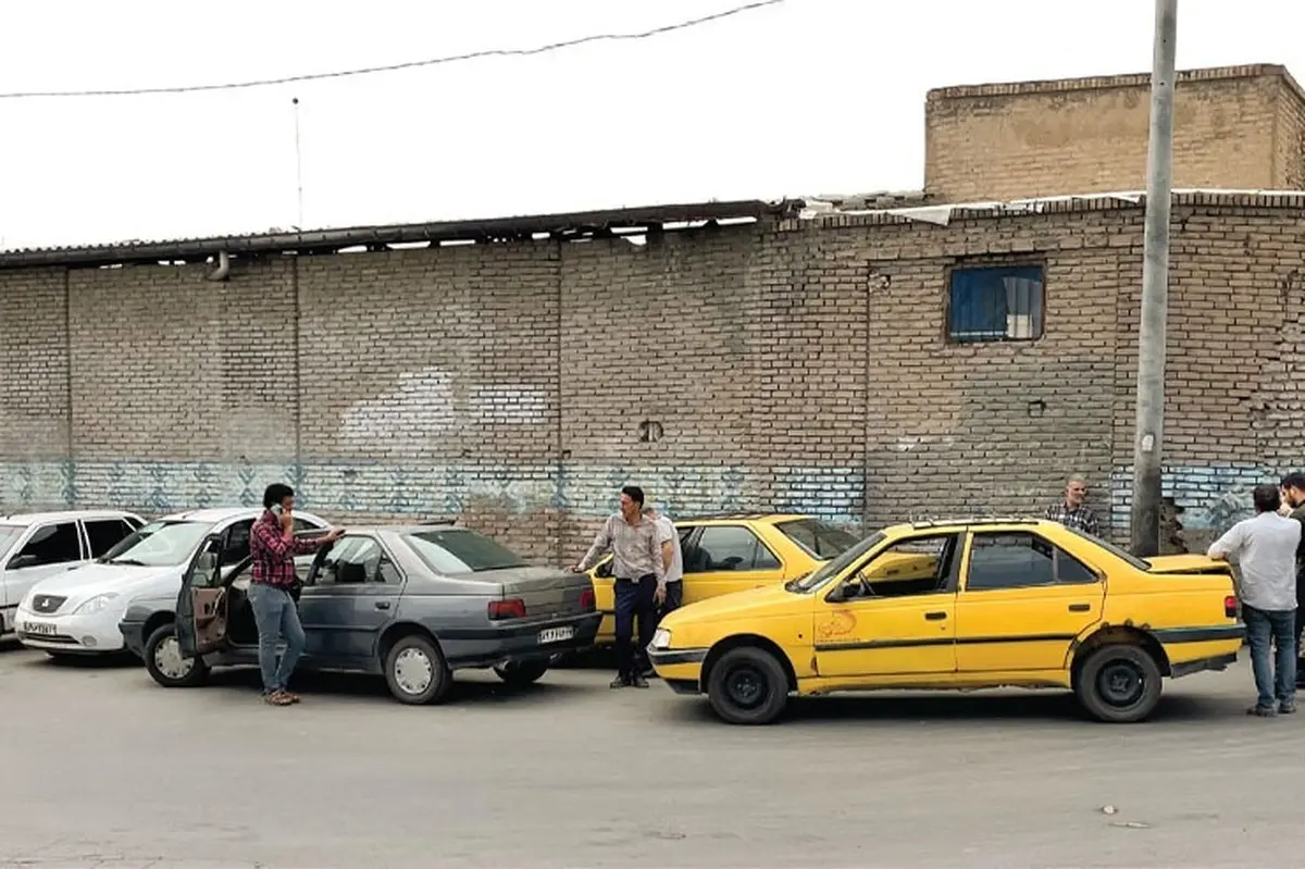 تاکسی یا مسافربر شخصی؟ | این پرسش، معضل رانندگان تهرانی است