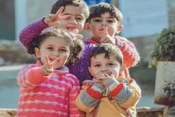 اجازه بدهید، فرزندانتان، کمی «بد» باشند