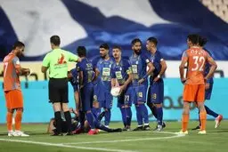 اختر: به خاطر منافع شخصی چوب لای چرخ مجیدی نگذاریم/ کسی فکر نمی‌کرد مطهری در استقلال جواب دهد
