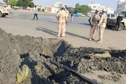 کشف خط لوله ۴ کیلومتری انتقال سوخت قاچاق در بندرعباس | مرزبانی هرمزگان: این خط لوله زیر ماسه ها و آب دریا پنهان شده بود