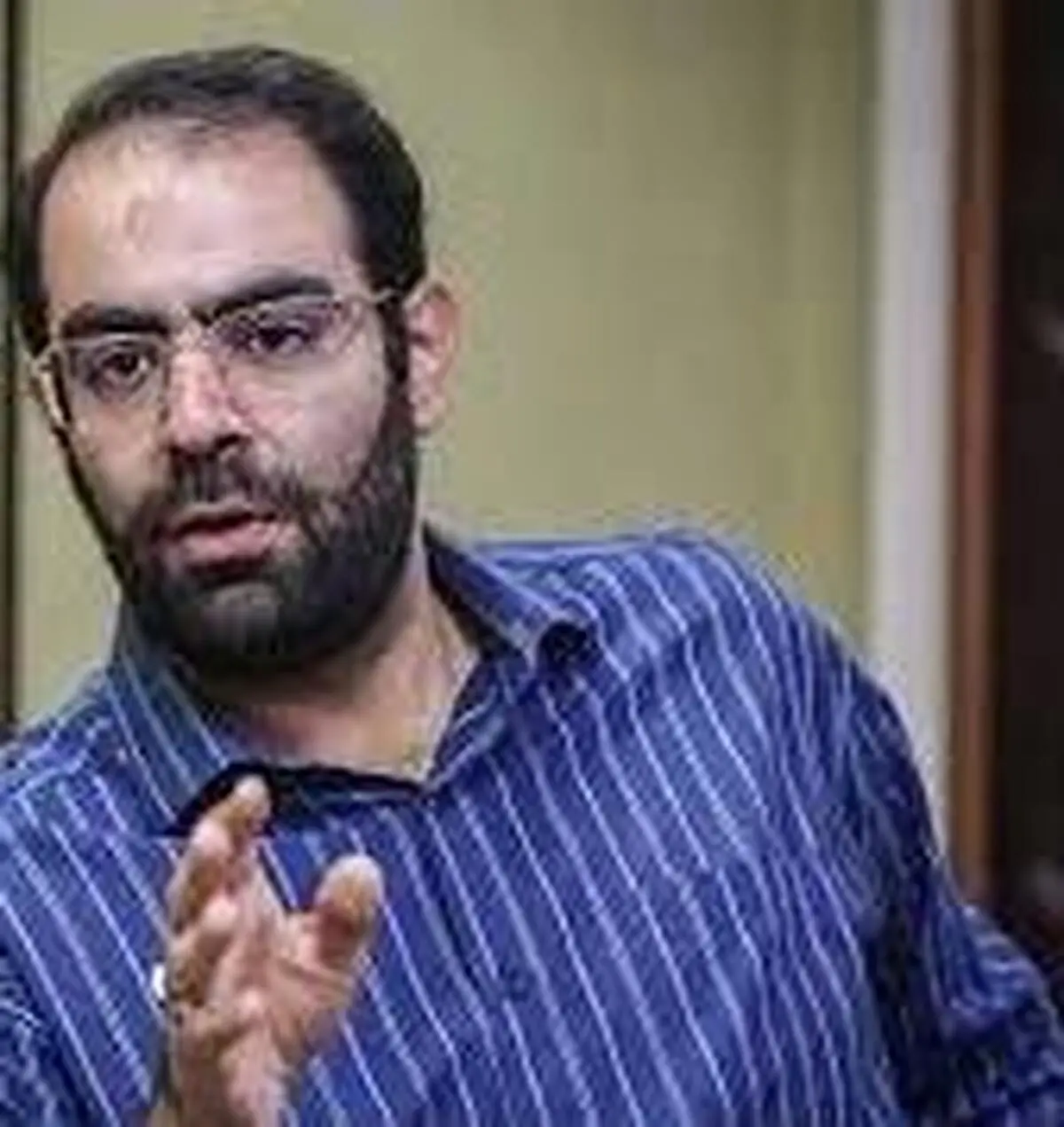 وطن فروشی شاخ و دُم دارد؟