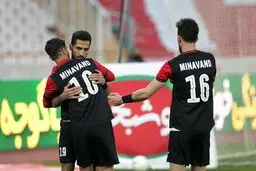 پرسپولیس برای بازی با تراکتور هم مشکی پوش شد