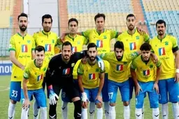این بازیکن فوتبال با قمه کشی خودش را به باشگاه تحمیل می‌کند