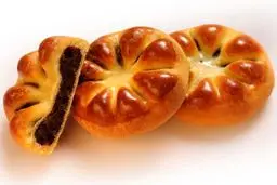 این دسر خرمایی خیلی مقوی و خوشمزه است! | طرز تهیه دسر رول خرمایی  +ویدئو