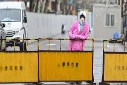 با افزایش اُمیکرون در چین؛ شهرهای بیشتری قرنطینه می‌شود