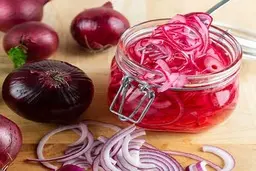 طرز تهیه ترشی پیاز قرمز | ترشی فوری و خوشمزه