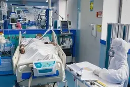 بازداشت ۳۰ نفر به جرم خروج داروی کرونا از بیمارستان
