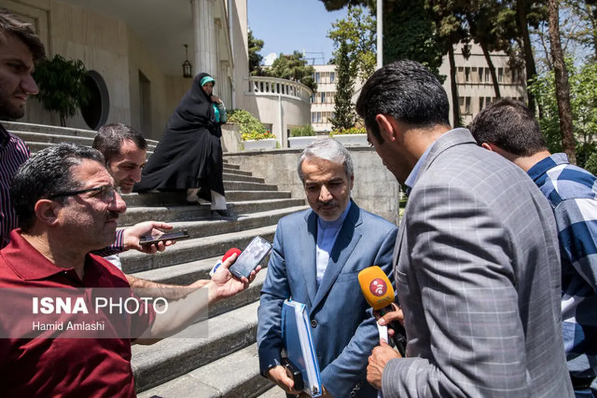 نوبخت: کارانه کادر درمان تا دو روز آینده پرداخت می‌شود
