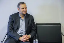 سروش: دولت برای ماندن مردم در خانه‌ها برنامه داشته باشد