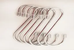 دیگه نیازی به چوب لباسی نداری به جاش از آویز لیوان استفاده کن +ویدیو