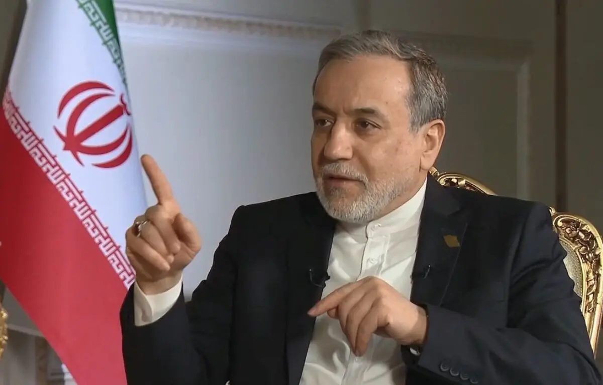 عراقچی: تهدیدهای صریح و مکرر ترامپ علیه مقام معظم رهبری اقدامی غیرقابل اغماض است که مصداق بارز نقض اصل منع مداخله در امور داخلی کشورها و نادیده گرفتن اصل تعرض ناپذیری سران کشورهاست | امریکا باید در برابر اقدامات خود پاسخگو باشد
