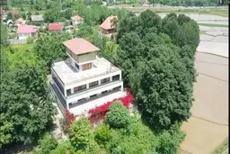 بخش دیگری از اموال علی کریمی به نفع مردم توقیف شد + فیلم
