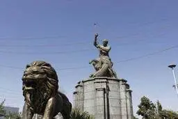 شیرهای میدان "حر" ناپدیدشدند+عکس| تخریب شیرهای میدان "حر" به چه قیمتی؟