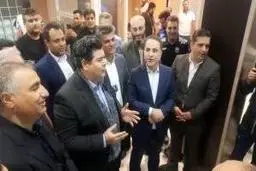 آوازخوانی سالار عقیلی در رختکن نساجی!+ویدئو 