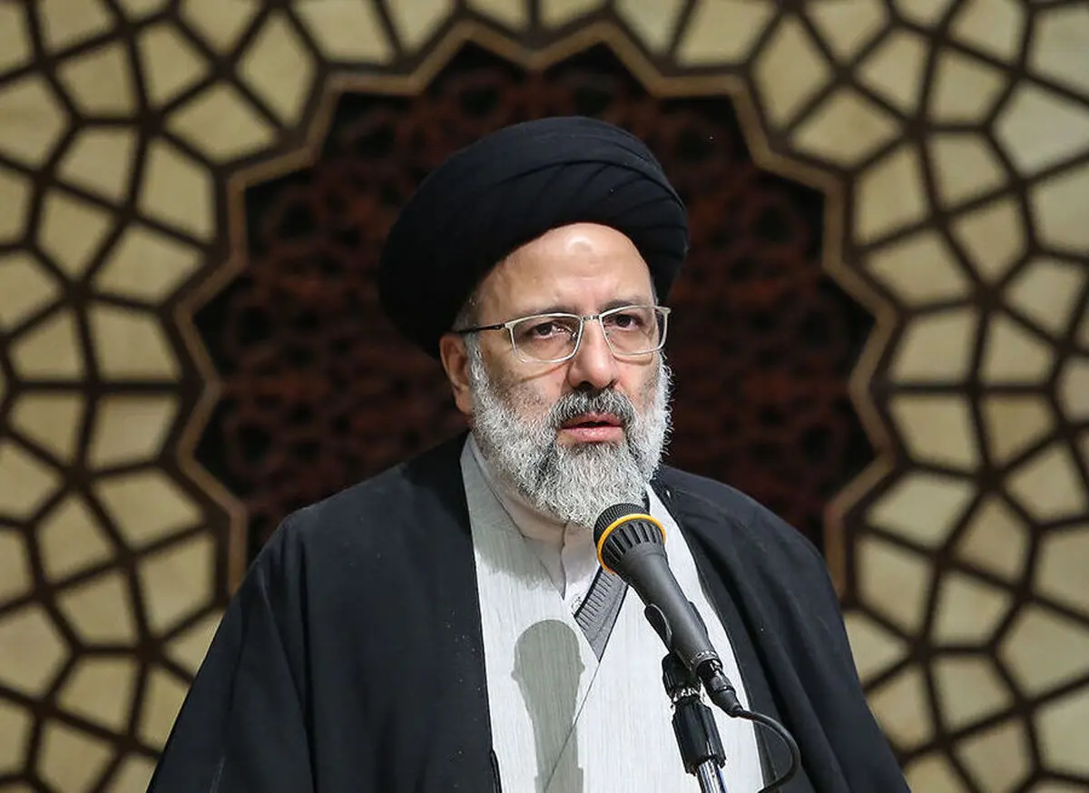 حضور جنجالی دختر رئیسی در تلویزیون| دختر رئیسی به عنوان نماینده‌اش به تلویزیون آمد+عکس

