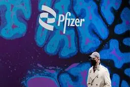 درآمد 3.5 میلیارد دلاری فایزر در 3 ماهه نخست امسال 