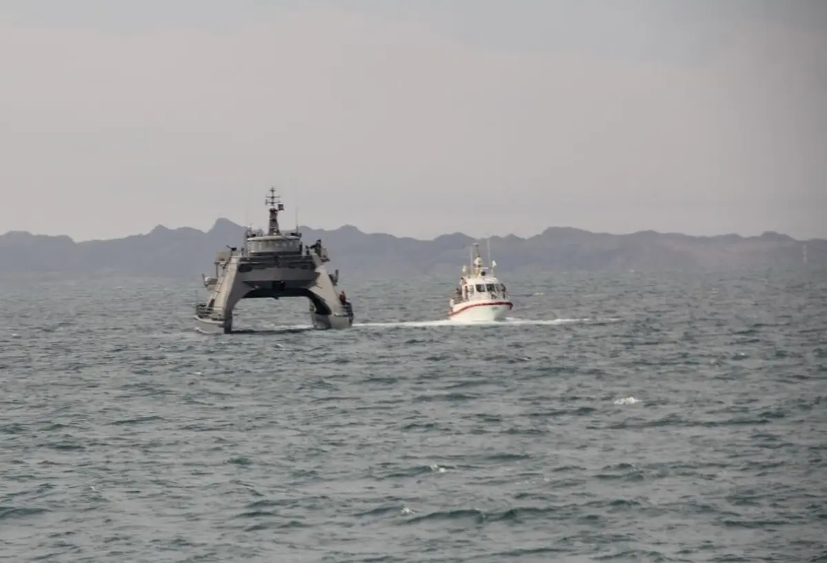 رزمایش مشترک دریایی ایران و عمان در تنگه هرمز برگزار شد