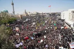 تشییع و وداع باشکوه با آقای شهید ایران در نجف و کربلا