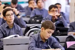 آموزش و پرورش: هزینه اینترنت برای دانش‌آموزان باید رایگان شود