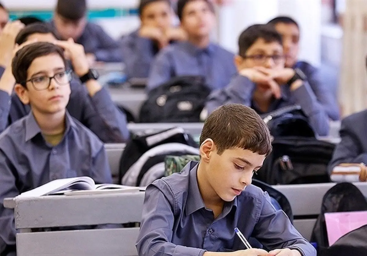 آموزش و پرورش: هزینه اینترنت برای دانش‌آموزان باید رایگان شود