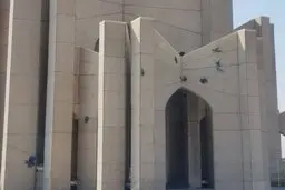 فاجعه در چهارشنبه‌سوری: مقبرةالشعرای تبریز هدف حمله قرار گرفت