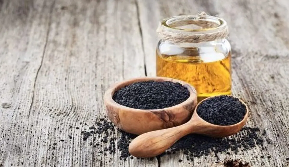 آیا روغن سیاه دانه به کاهش وزن کمک می‌کند؟ | معرفی فواید و عوارض جانبی روغن سیاه دانه!