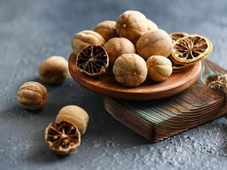 دیگه لیمو عمانی از بیرون نخر | آموزش درست کردن پرک لیمو خانگی +ویدئو