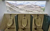 سنگ توالت دستشویی‌های قطر، مجهز به تلویزیون برای پخش فوتبال!+تصویر