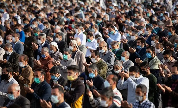 نماز طلب باران در امامزاده صالح | حضور شهروندان برای دعا و استغاثه +ویدئو