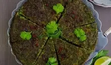 ناهار کوکو سبزی پفکی درست کن، خیلی عالی میشه | طرز تهیه کوکو سبزی پفکی خوشمزه و مجلسی به روش رستورانی + راز عطر بیشتر کوکو 