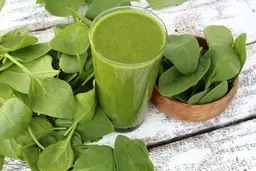 کاهش وزن با استفاده از 5 اسموتی سبز 