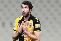 
فریاد انصاری‌فرد بر سر سرمربی  |  نمی‌توانی کمک کنی، استعفا بده برو
