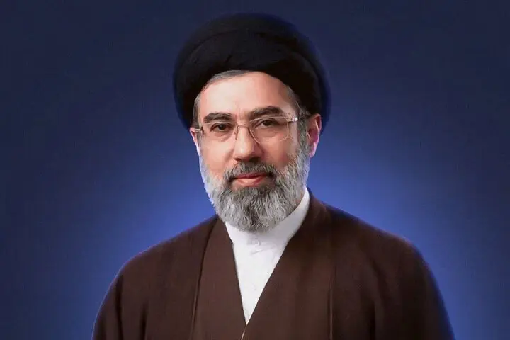 رهبر انقلاب: آن دشمنی که دانشمندان برجسته و نخبگان مؤثّر جامعۀ ما را ترور می‌کند، چشم دیدن پیشرفت و اقتدار ایران را ندارد